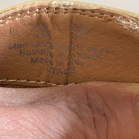 Circus NY by Sam Edelman Womens Stace Eggshell‎ Glossy Chelsea Boots SZ 10 Cream - Picture 13 of 14